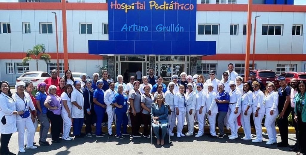 You are currently viewing Hospital Infantil Arturo Grullón fortalece Unidad Neonatal y otras áreas