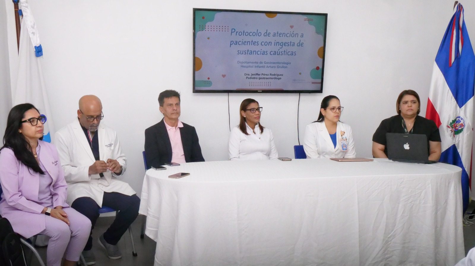 You are currently viewing Hospital Arturo Grullón realiza Jornada Científica de Avances en Cirugía Pediátrica