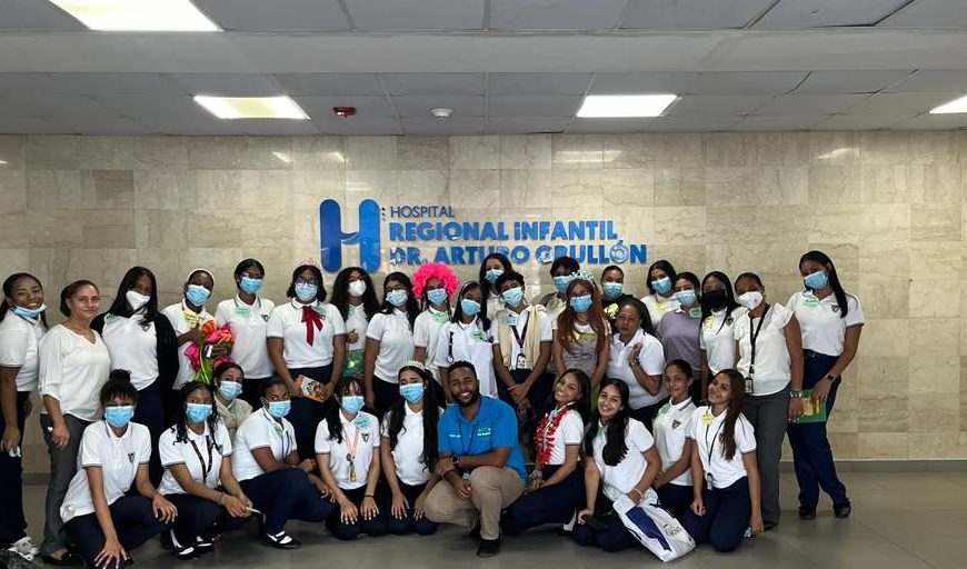 Hospital Infantil Arturo Grull&oacute;n recibe estudiantes de centros educativos y realizan actividades a pacientes
