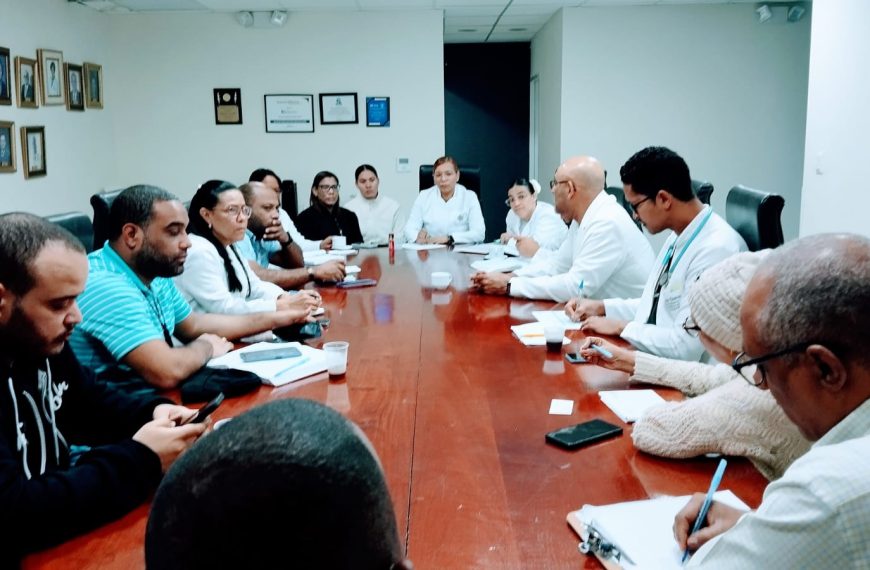 Direcci&oacute;n del Hospital Infantil Arturo Grull&oacute;n anuncia plan de contingencia navide&ntilde;o