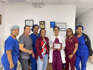 Read more about the article Hospital Arturo Grullón recibe certificación Centro EVAT de Hospital St. Jude Children de Memphis, Estados Unidos