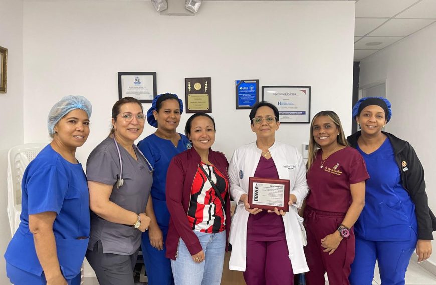 Hospital Arturo Grull&oacute;n recibe certificaci&oacute;n Centro EVAT de Hospital St. Jude Children de Memphis, Estados Unidos