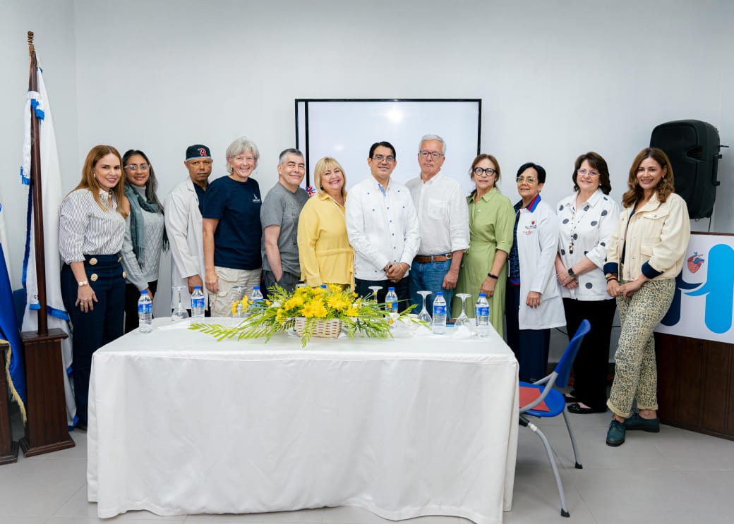 Read more about the article Concluye con éxito la segunda jornada de cirugía cardiovascular pediátrica en el Hospital Dr. Arturo Grullón