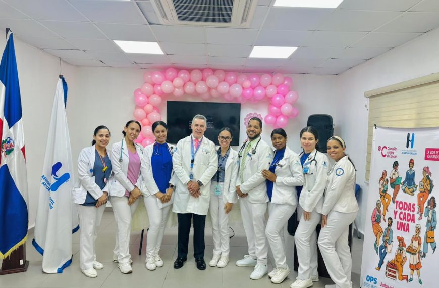 Hospital Dr. Arturo Grull&oacute;n promueve la detecci&oacute;n temprana c&aacute;ncer de mama con conferencia sobre &ldquo;Autoexamen de Mama: Una pr&aacute;ctica que salva vidas&rdquo;
